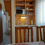 דירה Zalagyoengye *